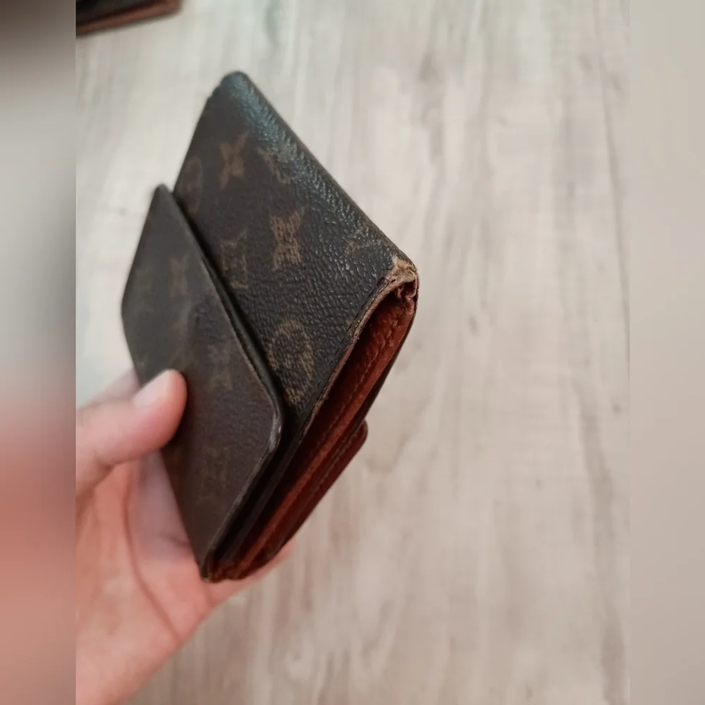 Authentic Louis Vuitton Monogram Portefeiulle Elise Trifold Wallet